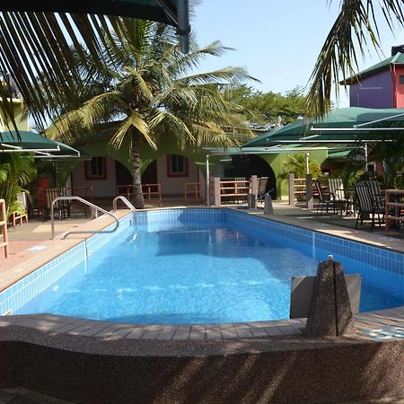 Kaysens Grande Hotel 特马 外观 照片