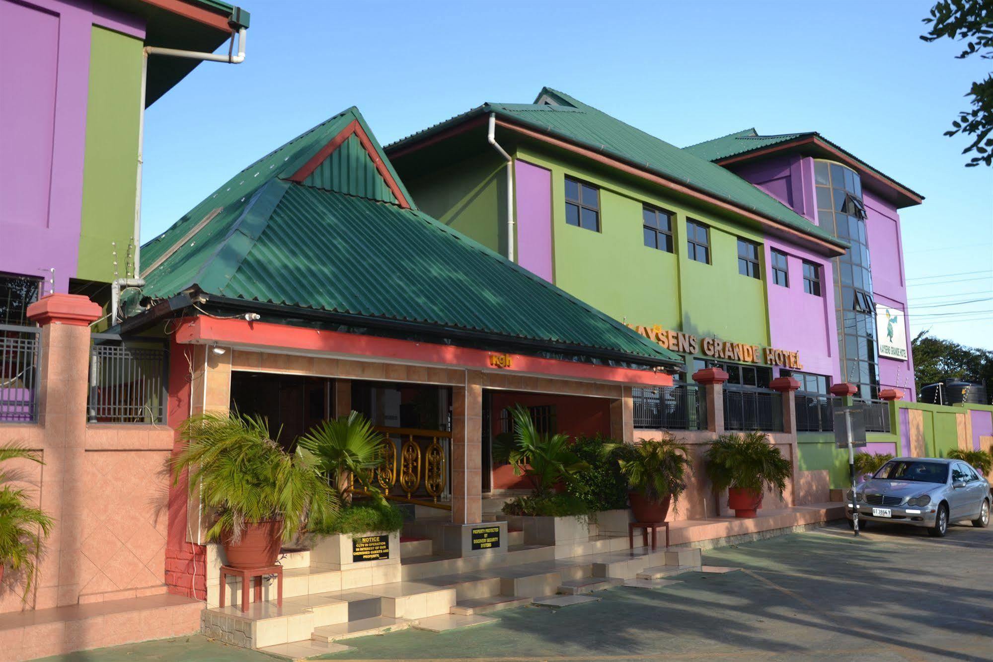 Kaysens Grande Hotel 特马 外观 照片