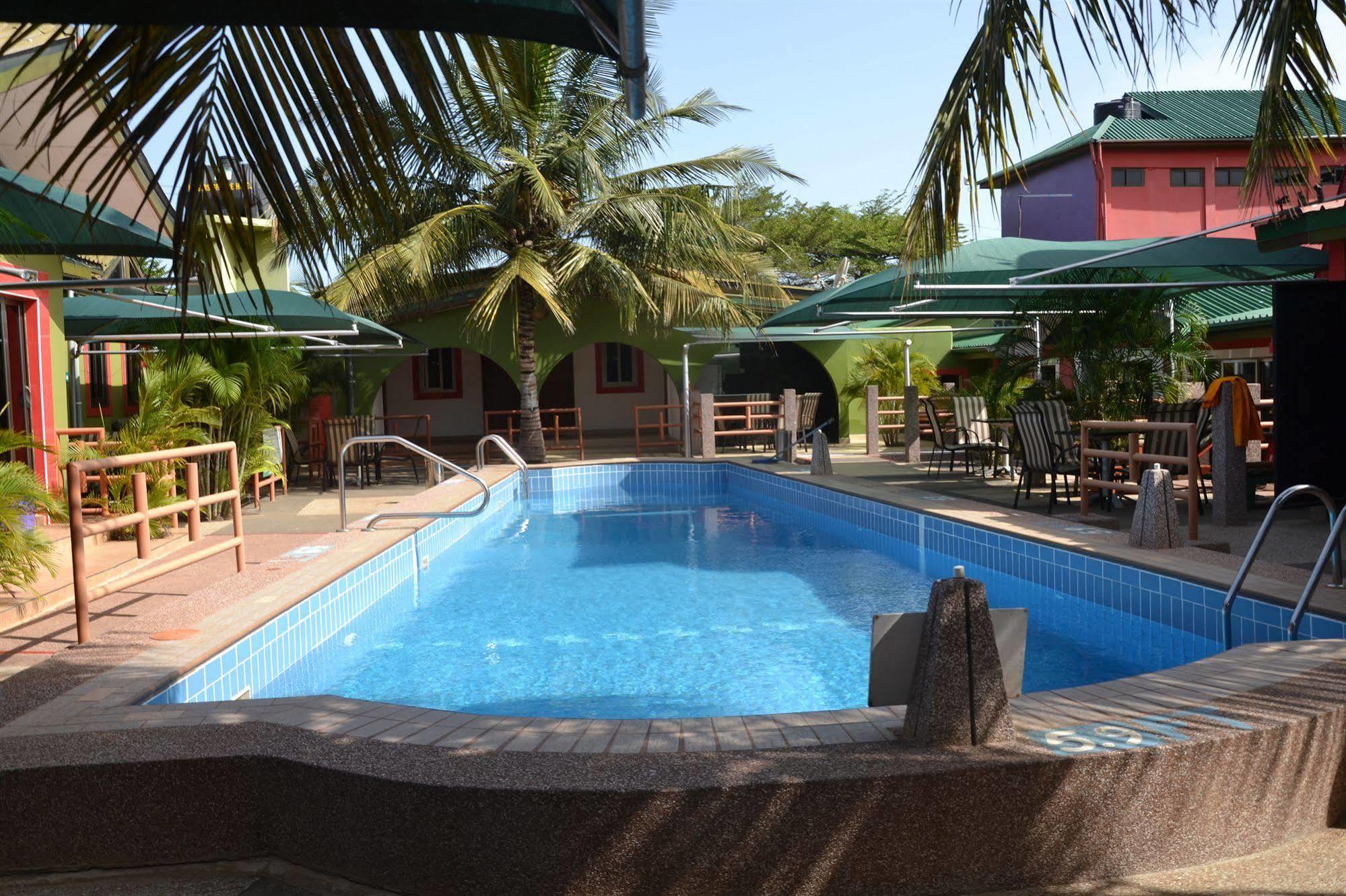 Kaysens Grande Hotel 特马 外观 照片