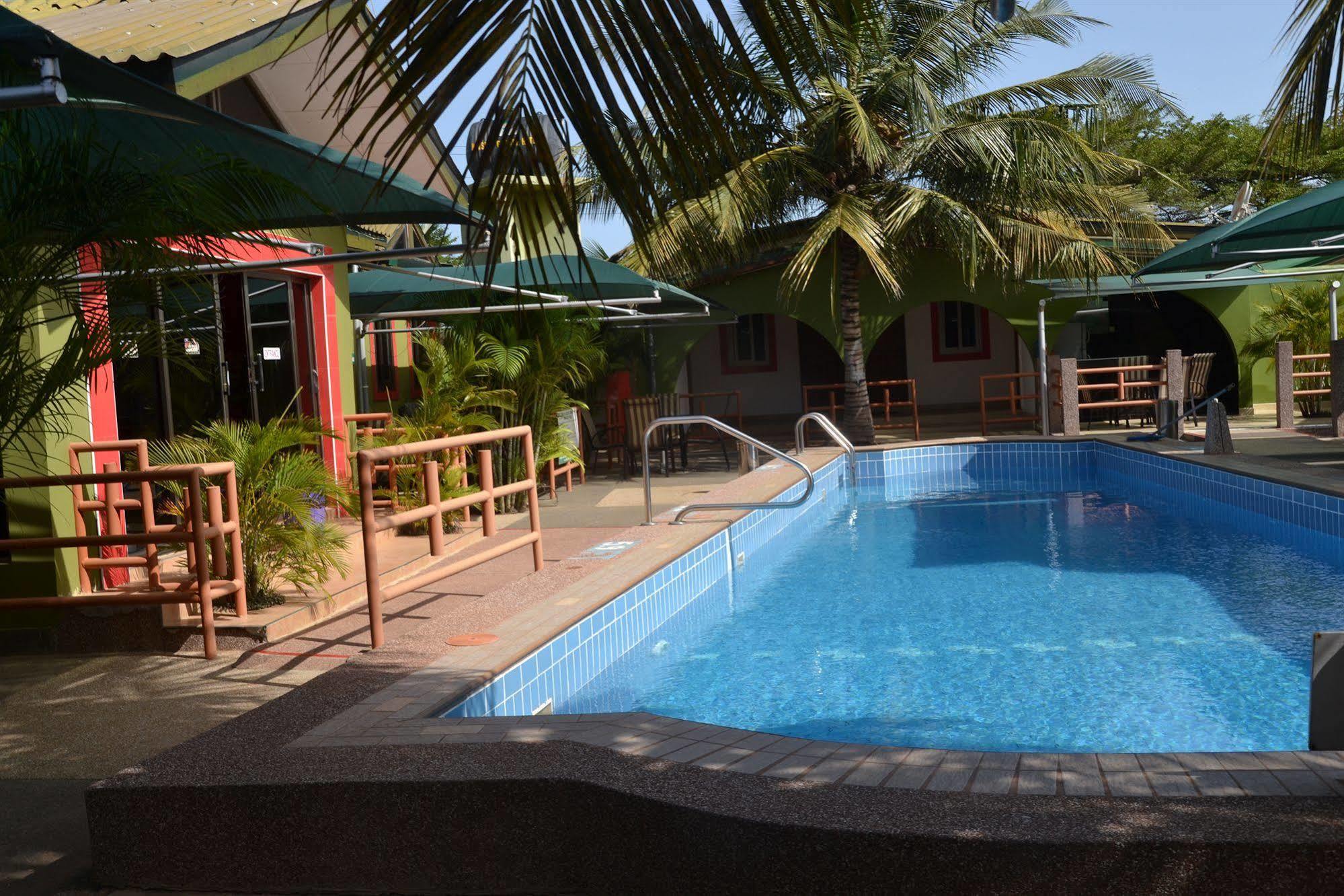 Kaysens Grande Hotel 特马 外观 照片